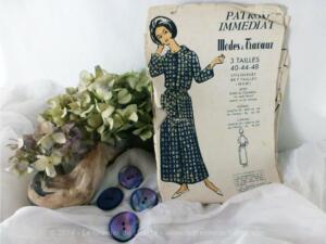 Patron vintage Modes et Travaux avec boutons en nacre