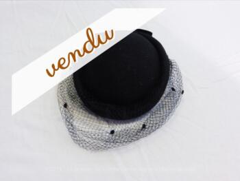 Chapeau noir avec voilette