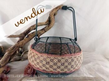 Panier à salade avec dentelle