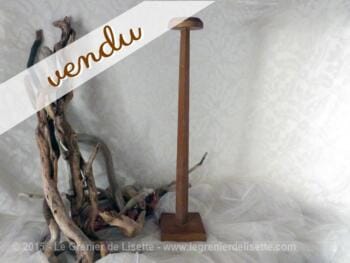 Porte chapeau en bois