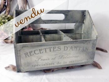 Casier pour petites bouteilles de lait façon ancien