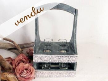 Casier shabby aux 4 soliflores