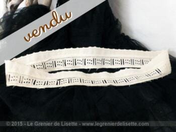 Rond de dentelle ancienne