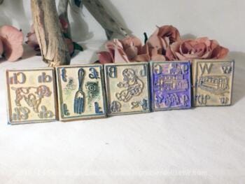 anciens tampons d'école aux lettres B, W,G, CH et F