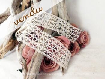 Bande dentelle façon grillage