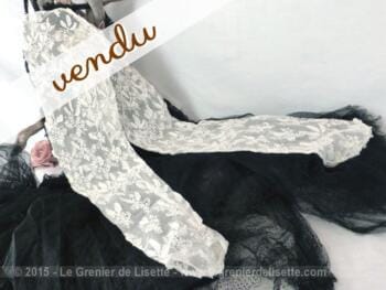 Dentelle manches de robe de mariée