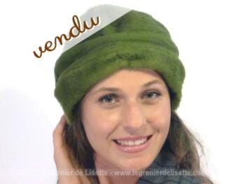 Chapeau feutre vert à oreillettes