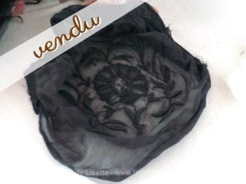 Ancienne coiffe dentelle noire