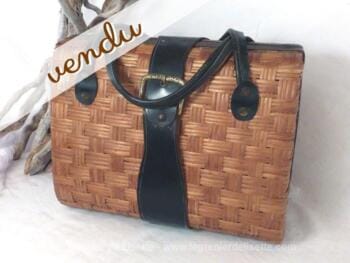 Ancien petit sac de voyage en osier et cuir