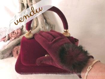 Sac et gants en velours bordeaux