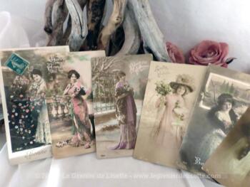 Lot de 7 cartes postales de femme de Bonne Année.