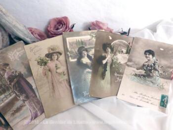 Lot de 7 cartes postales de femme de Bonne Année.