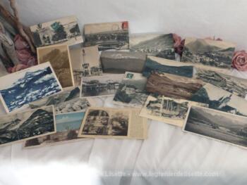 Lot de 20 cartes postales anciennes Savoyardes