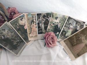 Lot de 7 cartes postales anciennes couple au jardin