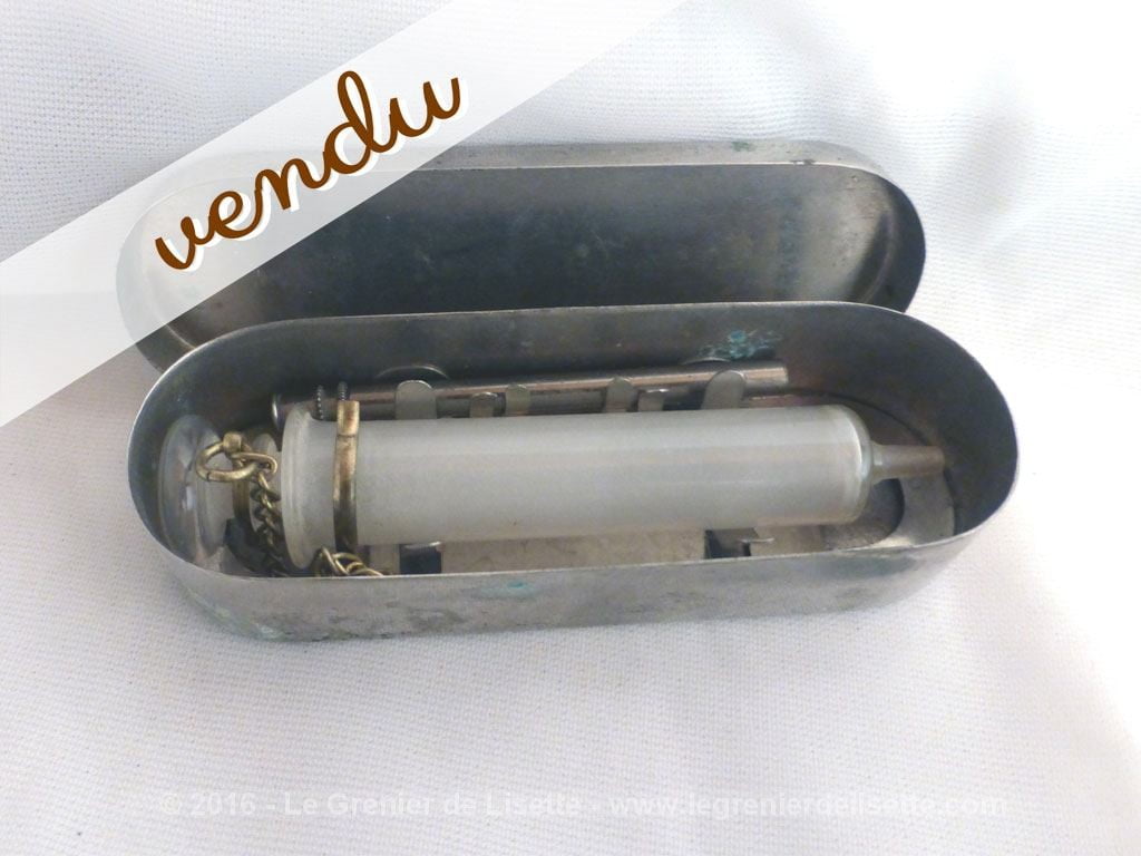 1 grande seringue en verre 30cc vintage Livré gratuit -  France