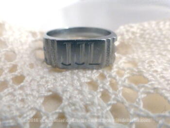 Petite chevalière argent JJL