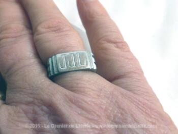 Petite chevalière argent JJL