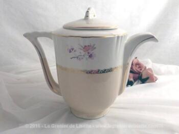 Grande cafetière bi-colore en faïence Fine du Nord