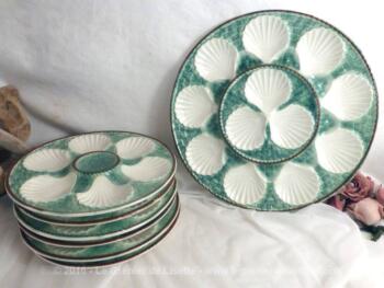 Service vintage pour fruits de mer, comprenant un plat de service et ses 6 assiettes.