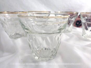 VENDU - Lot 6 verres à facettes et liseré doré années 50