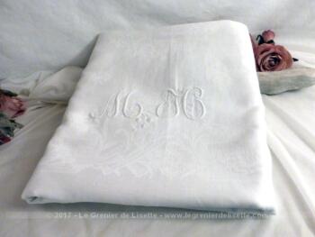 Ancienne nappe blanche damassée monogrammes MH.