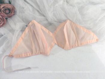 Ancien soutien gorge vintage de la marque Trébien,  taille 80, avec baleine et à porter sans bretelle.