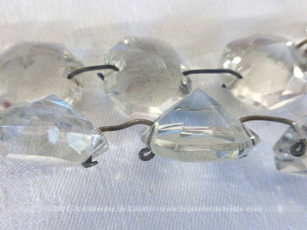 Lot de 28 belles pampilles forme diamant en cristal - Le Grenier de Lisette