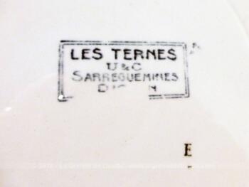 Lot de 4 assiettes en Sarreguemines  Digoin, modèle Les Thermes aux beaux dessins de guirlande de couronnes de lauriers .