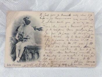 Une ancienne carte postale de 1899 avec la photo de Lise Fleuron.