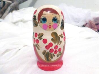 Jeu de 5 petites poupées Russes aux cerises