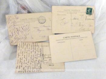 Lot de 4 anciennes cartes postales humoristiques, sous forme de dessins et datant du début des années 1900.