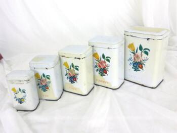 Ancien ensemble de 5 pots à épices en métal émaillé blanc, de différentes tailles, pour le poivre, le thé, le café, la farine et le sucre.