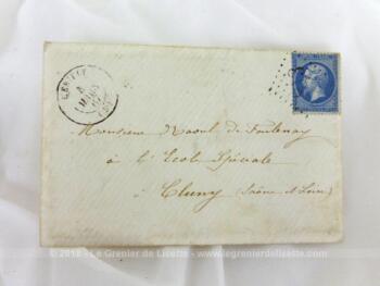 Authentique courrier du 4 mars 1867 écrite sous le règne de Napoléon III avec à l'intérieur une double feuille manuscrite à la plume avec de l'encre sépia.