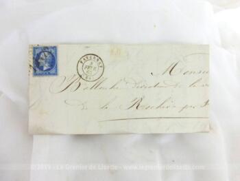 Authentique courrier du 4 février 1863, qui sert également d'enveloppe, écrite sous le règne de Napoléon III à la plume avec de l'encre sépia.