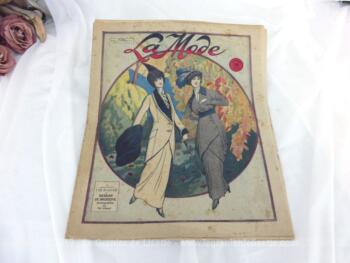 Revue La Mode du 16 novembre 1913 sur 16 pages avec publicité, mode, petites annonces, recettes de cuisine, tout le charme de la mode du début du siècle... Incroyable !