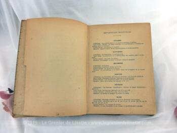 Ancien Livre Arithmétique pour Certificat Études de 1946, avec 114 leçons, 1900 exercices et problèmes gradués et 400 illustrations de Ray-Lambert sur 256 pages.