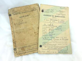 Anciens documents militaire classe 1916 pour le soldat Lebrun comprenant son livret militaire Classe 1916 et son fascicule de mobilisation daté de 1939.