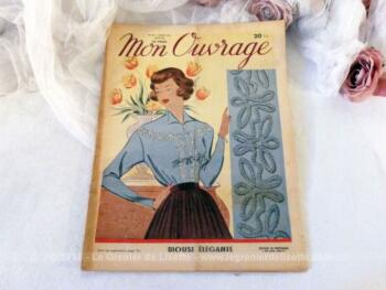 Voici le n°30 de l'ancienne revue mensuelle "Mon Ouvrage" pour le mois de mars 1951 avec des modèles de travaux de couture, de crochet et de broderie.