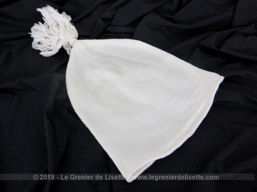 VENDU – Ancien bonnet de nuit pour homme – Le Grenier de Lisette