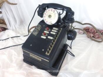 Ancien standard téléphonique en bakélite de la marque Teprina datant des années 50/60. Déco vintage assurée.