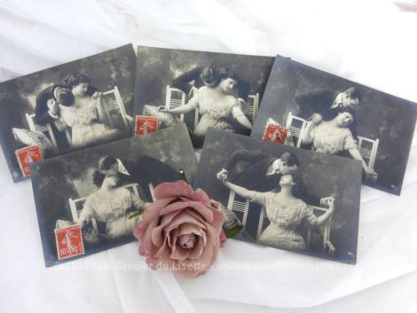 Quatre anciennes cartes postales datées de l'année 1912 représentant le meme couple d'amoureux sur le thème du Vertige.