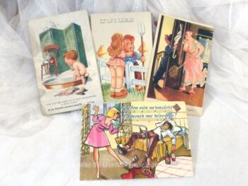 Voici quatre anciennes cartes postales représentant des scènes humoristiques 2 avec des enfants et 2 avec des adultes et datant du début du siècle dernier.