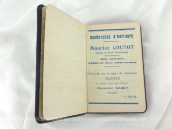 Avec une belle reliure en cuir bordeaux, voici un petit agenda de poche pour l'année 1937 avec l'ensemble des prestations et tarifs postaux de l'époque.