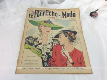 Ancienne revue Le Petit Echo de la Mode du 13 juin 1937 en grand format, véritable trésor vintage de 83 ans avec des dessins de modèles de robes, de tailleurs, de broderies et des patrons de chapeaux au crochet... et tout le mystère de l'élégance pour l'été 1937 !
