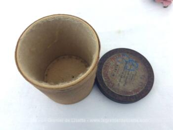 Pour phonographe, voici une ancienne boite vide à cylindre Pathé n°1576 portant l'étiquette 