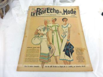 Ancienne revue Le Petit Echo de la Mode du 20 juin 1937 en grand format, véritable trésor vintage de 83 ans avec des dessins de modèles de robes, de tailleurs, de broderies et un patron... tout le mystère de l'élégance pour l'été 1937 !