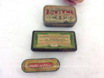 Voici trois anciennes petites boites de médicaments en fer sérigraphiées de MBC, Cachet Genneau et Comprimes de Lactobacilline.