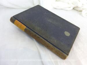 Ancien livre « Joseph Balsamo » d’Alexandre Dumas avec illustrations