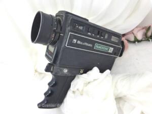 Ancienne caméra Bell et Howell Filmosonic XL