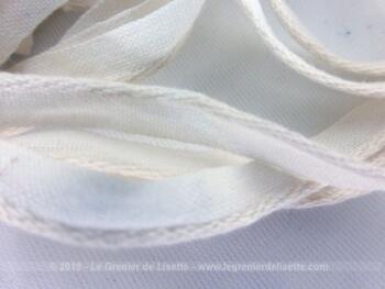 Lot d'anciens passepoils rose et blanc – Image 3